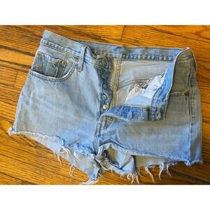 Levi’s 501 Button Fly Cut Off Denim Distressed Jean Shorts Women’s 31